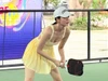 Ngọc Trinh tự tin trên sân pickeball