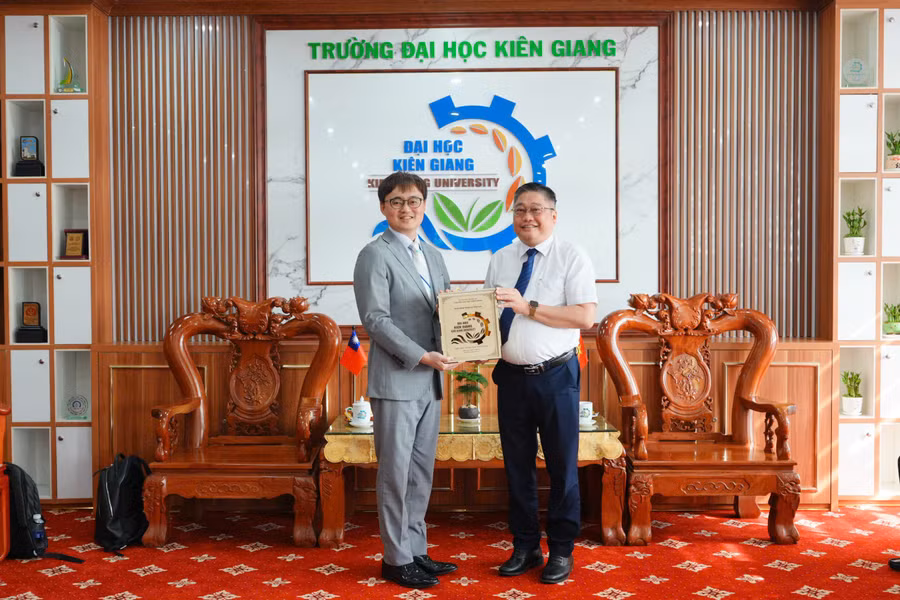 0-kien-giang-dai-loan-7.jpg