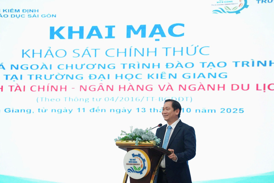 TS Nguyễn Văn Thành phát biểu tại buổi khai mạc. khao-sat-chinh-thuc-1.jpg