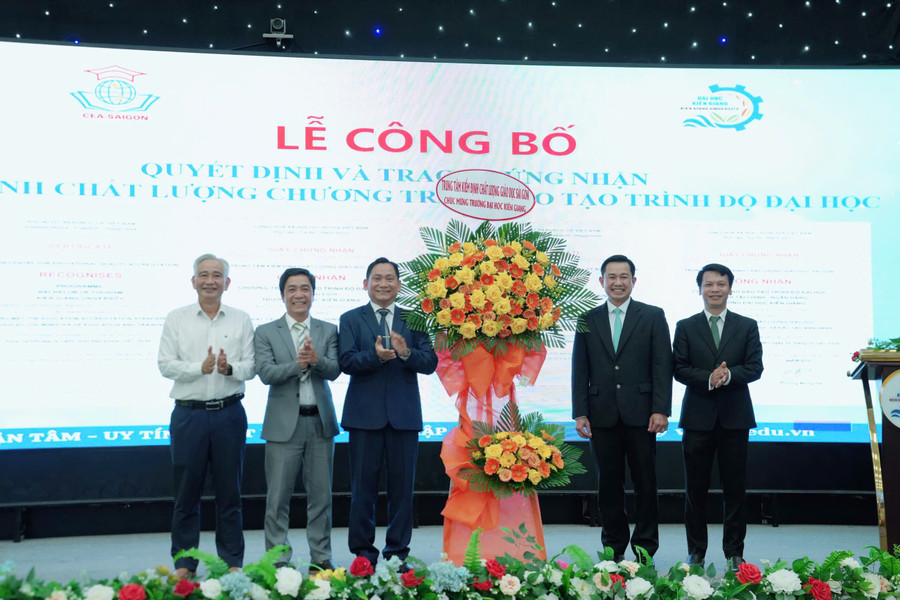 Trung tâm Kiểm định chất lượng giáo dục Sài Gòn chúc mừng Trường ĐH Kiên Giang.