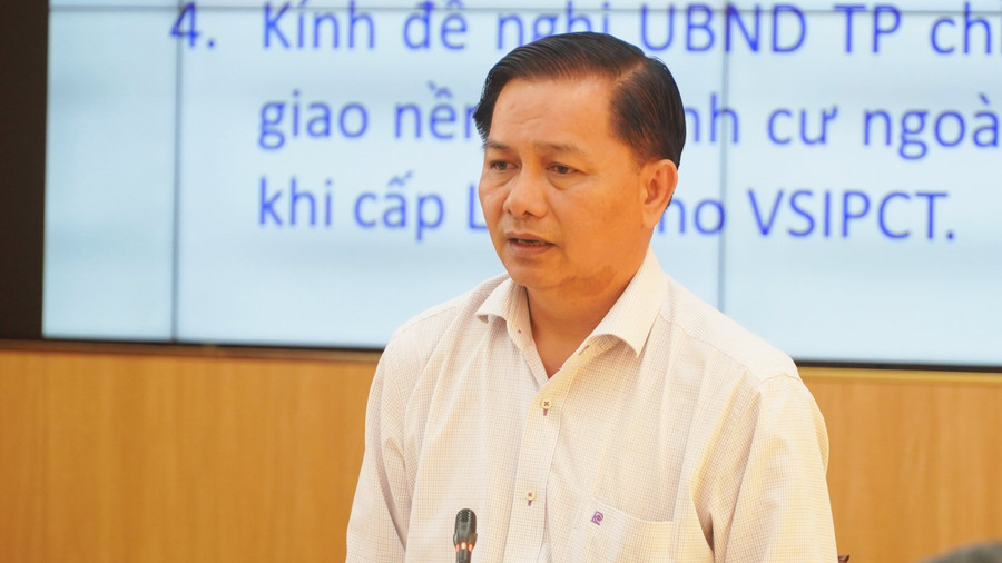 Ông Trần Văn Lâu, Chủ tịch UBND TP Cần Thơ phát biểu tại buổi làm việc. (Ảnh: Yến Phương) vsip-0-1.jpg