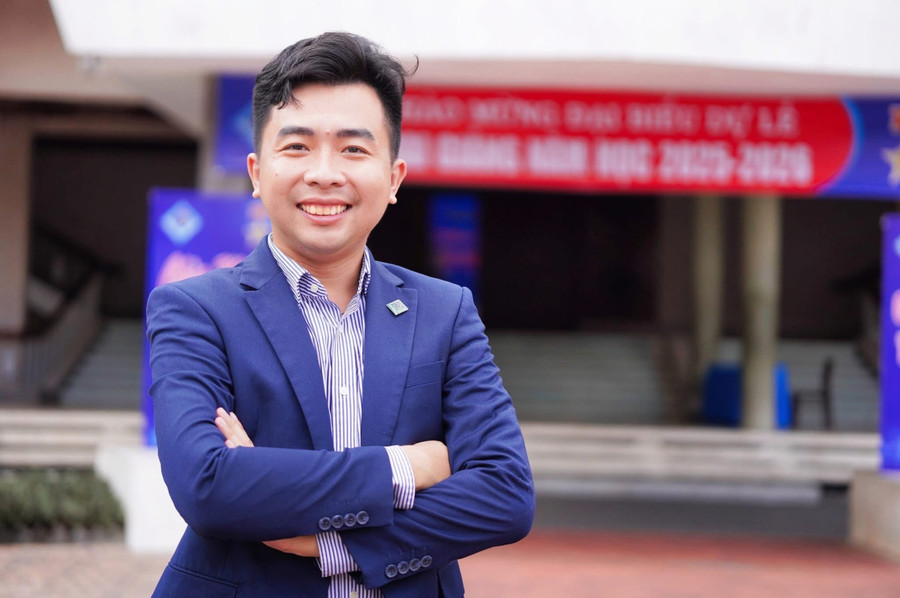 Theo Thạc sĩ Huỳnh Ngọc Thái Anh, với nguồn lực và cơ chế mở hơn, Nghị quyết 71 đang là động lực rất mạnh cho các cơ sở Giáo dục Đại học. giang-vien-dai-hoc-1.jpg