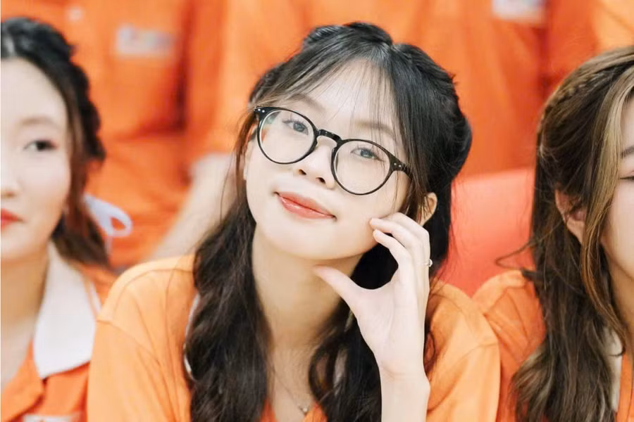 Chân dung nữ sinh Cần Thơ đạt 9,75 điểm môn Ngữ văn Kỳ thi tốt nghiệp THPT 2025. Ảnh: NVCC.