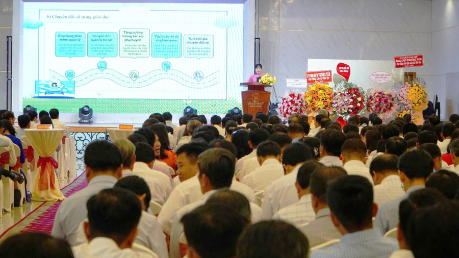 Conference scene. Photo: Yen Phuong. tieu-hoc-5.jpg