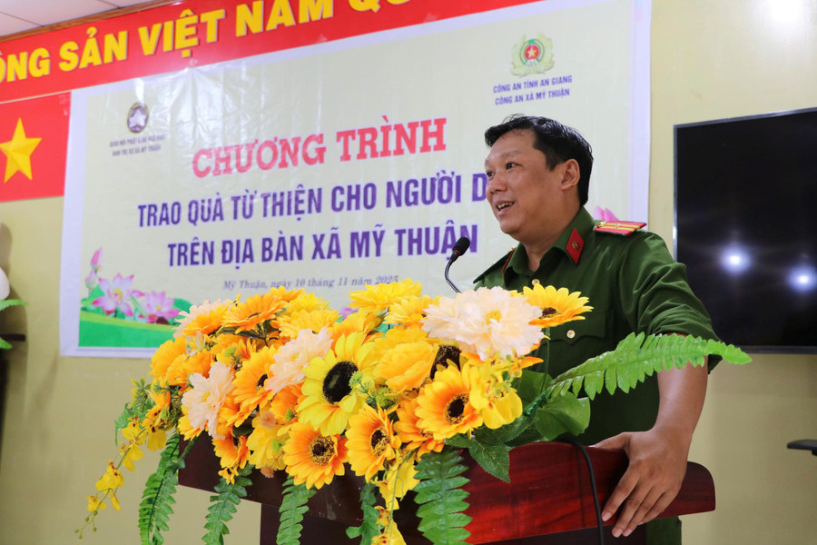 cong-an-tu-thien-1.jpg