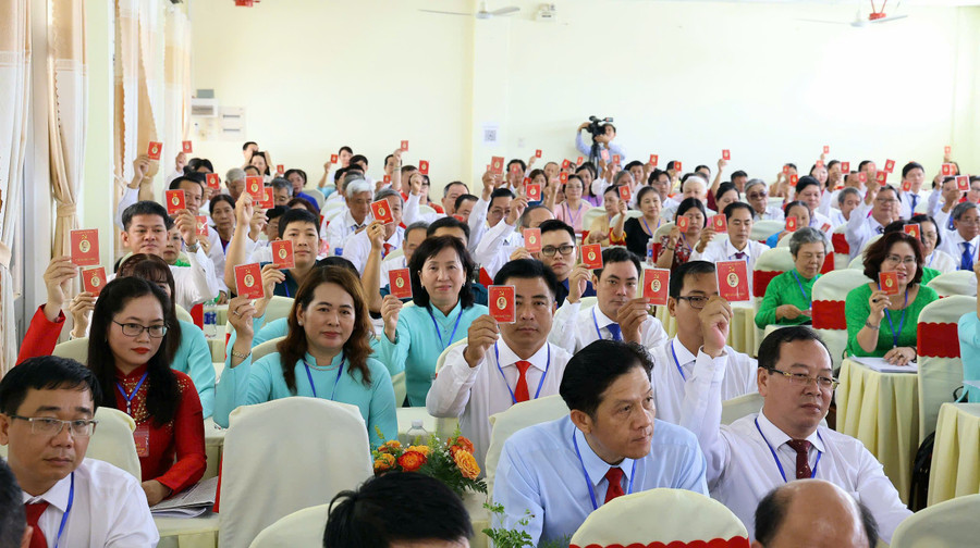 Đại hội biểu quyết thông qua các chỉ tiêu đề ra. dai-hoi-nk-1.jpg