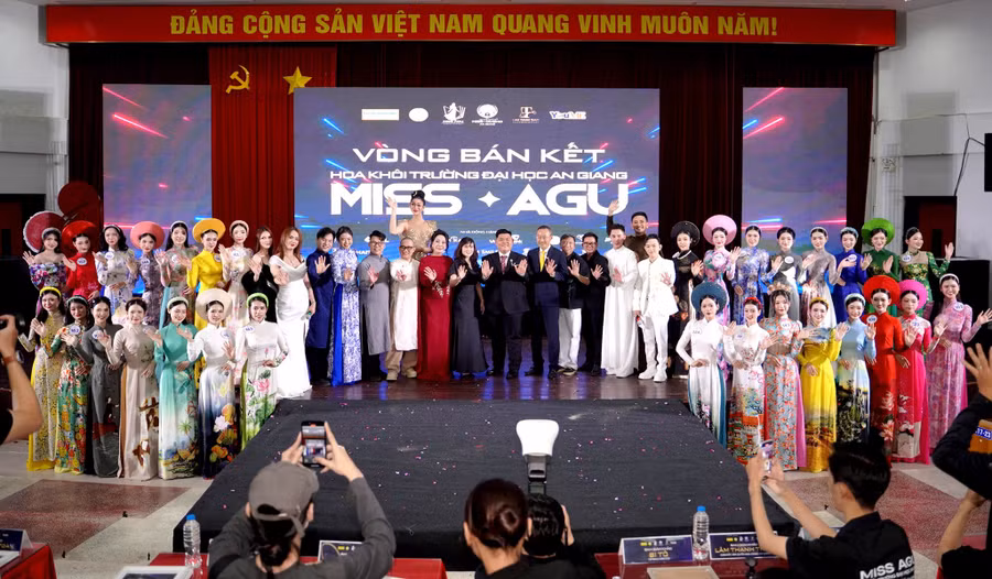 Rực rỡ đêm Bán kết cuộc thi “Hoa khôi Trường Đại học An Giang - Miss AGU” 2025.