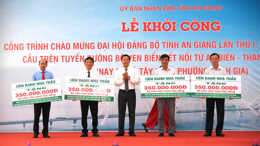 Liên doanh Nhà thầu trao tặng 20 căn nhà Đại đoàn kết cho các hộ dân. khoi-cong-du-an-6.jpg