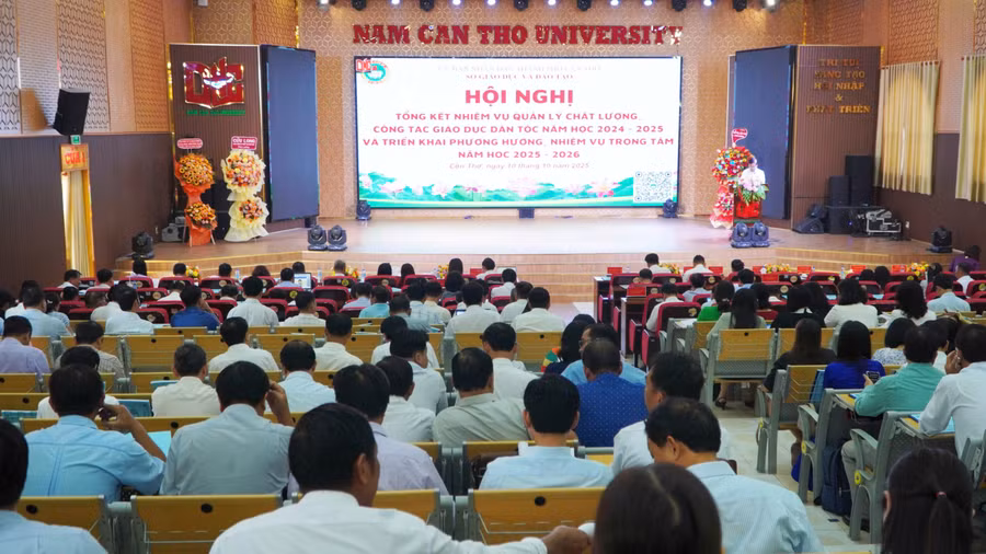 Quang cảnh Hội nghị.