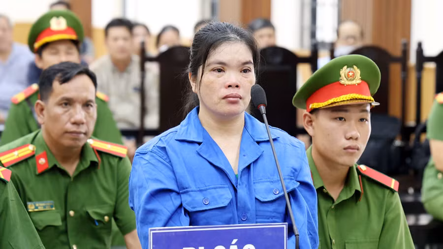 Bị cáo Nguyễn Thị Kiều Phương (Long Kiến, An Giang) tại toà. Ảnh: Tiến Tầm.