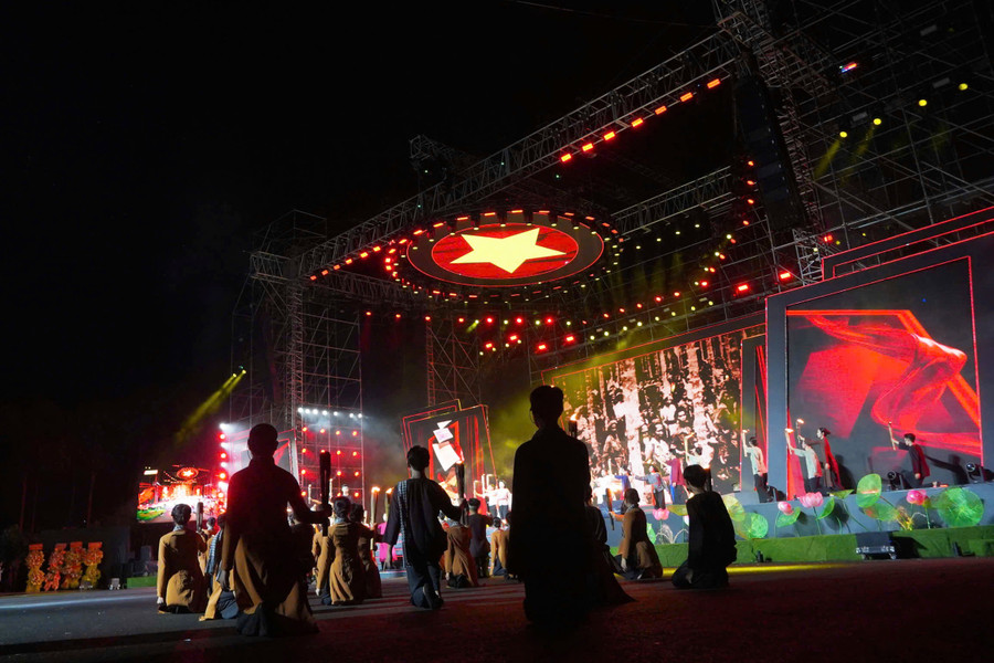 le-quoc-khanh-4.jpg