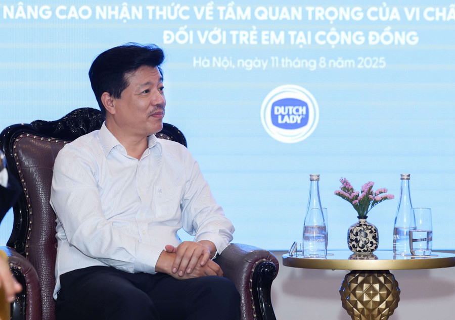 Ông Vũ Mạnh Cường, Giám đốc Trung tâm Truyền thông - Giáo dục Sức khỏe Trung ương, Bộ Y tế, nhấn mạnh vai trò thiết yếu của vi chất dinh dưỡng trong phát triển toàn diện trẻ em Việt Nam. dutch-lady-1-2.jpg