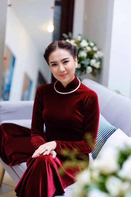 Ao dai do ngay an hoi khien nguoi ta phai nho mai cua sao Viet - Anh 2