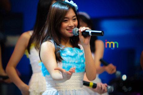 Ca sĩ nổi tiếng bị đuổi việc vì lộ clip nóng - Ảnh 1 Ca si noi tieng bi duoi viec vi lo clip nong - Anh 1