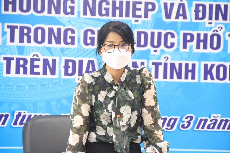 Bà Phạm Thị Trung, Giám đốc Sở GD&amp;ĐT Kon Tum