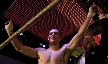 7. Frank Stoldt đã giành phần thắng trước Depto trong giải vô địch thế giới lần đầu tiên được tổ chức ở Berlin năm 2007. 7. Frank Stoldt đã giành phần thắng trước Depto trong giải vô địch thế giới lần đầu tiên được tổ chức ở Berlin năm 2007.