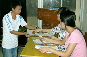 Các trường tiếp nhận hồ sơ cho nguyện vọng 2 Các trường tiếp nhận hồ sơ cho nguyện vọng 2