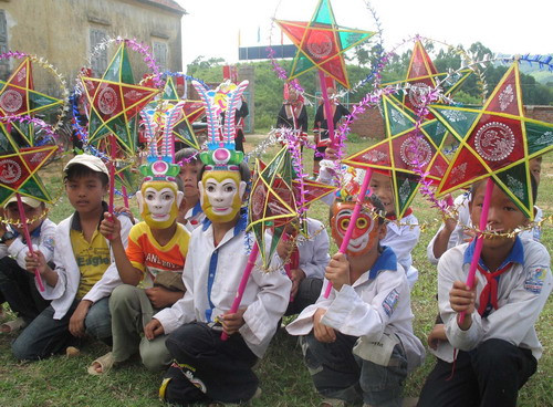 Cùng..."tùng dinh tùng"..