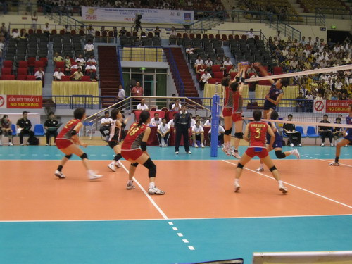 Nhật Bản (áo đỏ) đã có một trận đấu dễ dàng trước Đài Loan