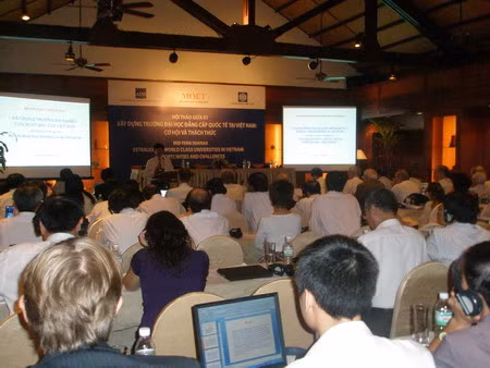 Toàn cảnh hội thảo