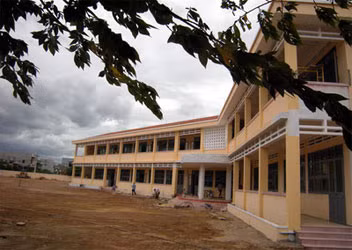 Chỉ hoàn thành 30% KH kiên cố hóa trường, lớp học, nhà công vụ