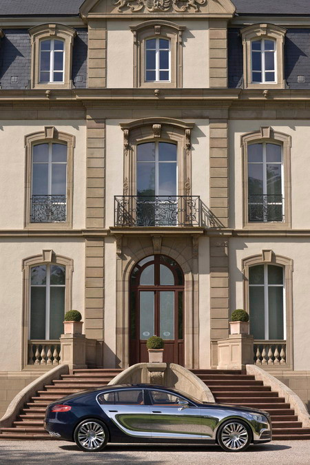 Bugatti là cái tên luôn gắn liền với sự sang trọng