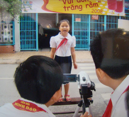 Khi "đạo diễn" nhí làm Fim ảnh 1 Khi "đạo diễn" nhí làm Fim ảnh 1