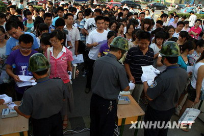 Những &quot;độc chiêu&quot; chống đạo văn ở Trung Quốc