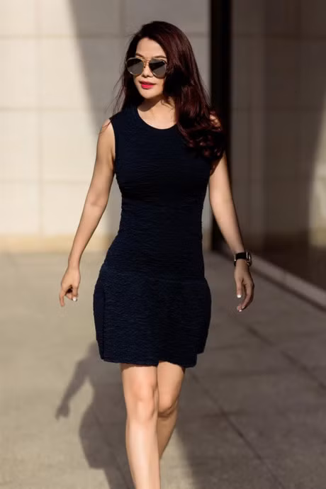 Nhung mau kinh ram giup Truong Ngoc Anh ton net dep sang trong - Anh 3