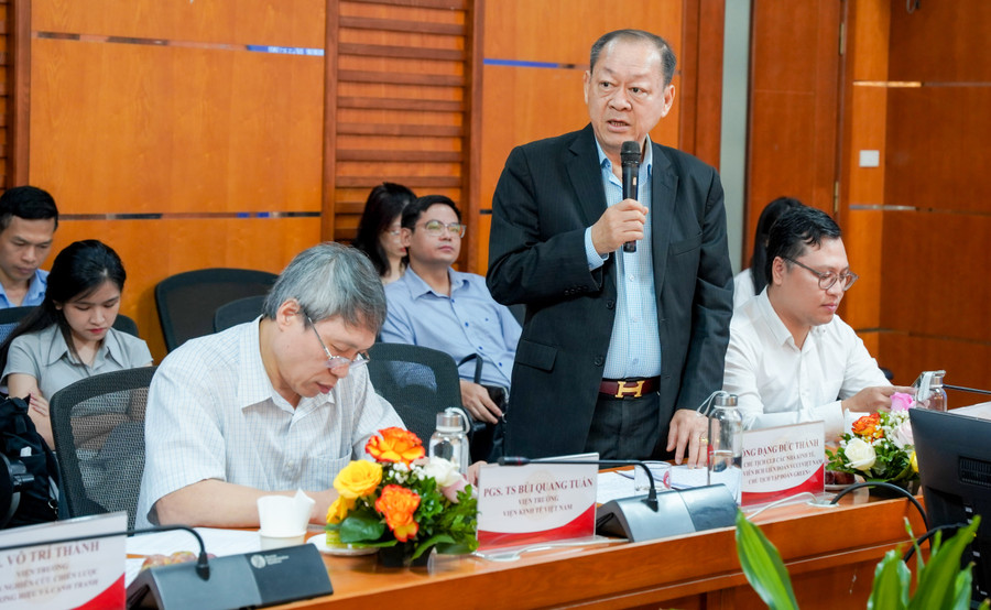 Tham luận của các đại biểu tại Hội thảo "Từ đại học đổi mới sáng tạo tới doanh nghiệp khởi nghiệp". Tham luận của các đại biểu tại Hội thảo "Từ đại học đổi mới sáng tạo tới doanh nghiệp khởi nghiệp".