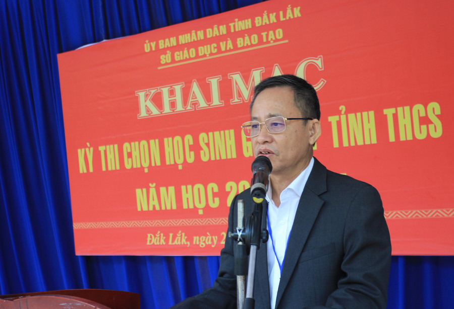 TS Đỗ Tường Hiệp phát biểu khai mạc Kỳ thi. (Ảnh: TT) TS Đỗ Tường Hiệp phát biểu khai mạc Kỳ thi. (Ảnh: TT)