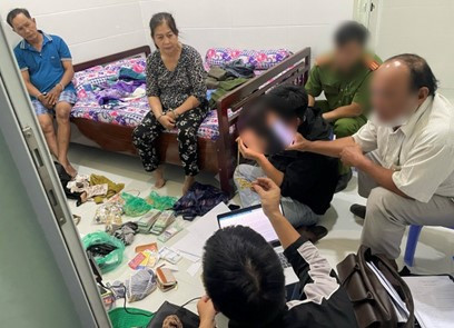 Lực lượng Công an bắt giữ Nguyễn Văn Thình và Đặng Thị Thu Yến tại tỉnh Bình Thuận. (Ản: MQ)