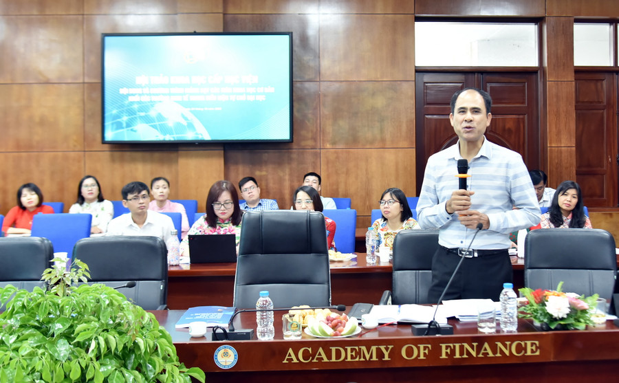 Các chuyên gia, nhà khoa học thảo luận tại Hội thảo.