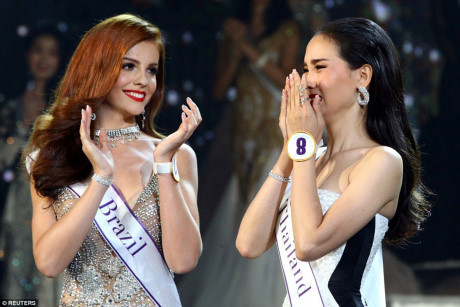 Nhìn gần nhan sắc của tân Hoa hậu chuyển giới quốc tế - Ảnh 6 Nhin gan nhan sac cua tan Hoa hau chuyen gioi quoc te - Anh 6