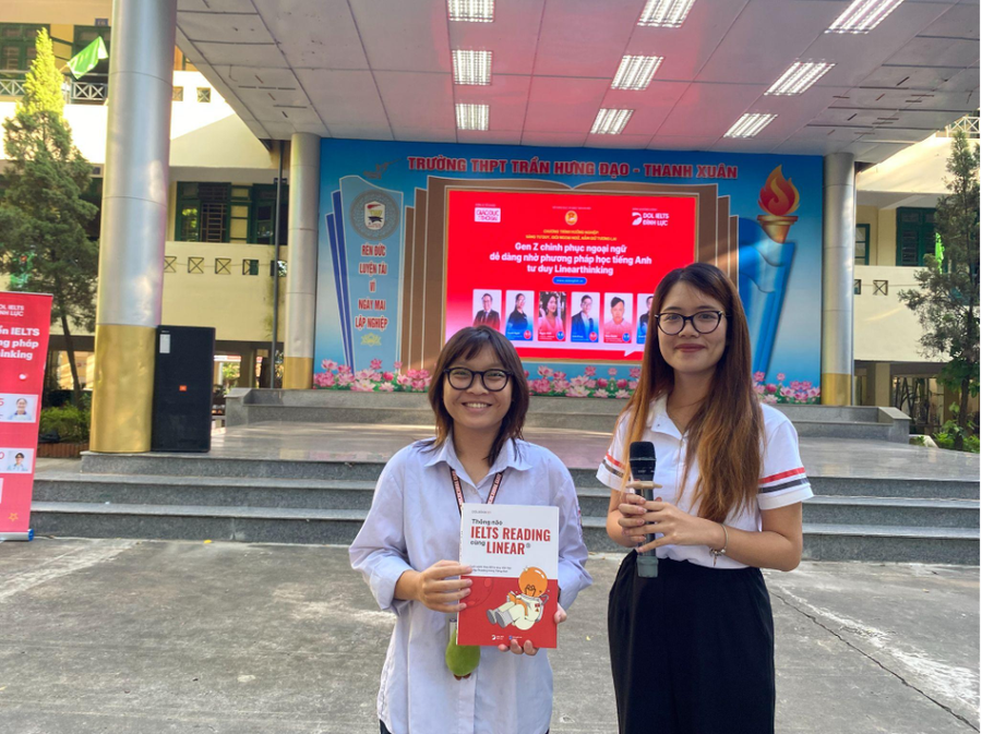 Phần quà đặc biệt của chương trình DOL English dành tặng các bạn. Phần quà đặc biệt của chương trình DOL English dành tặng các bạn.