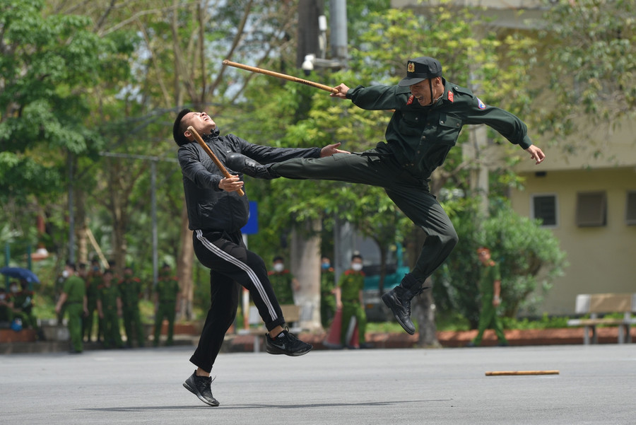 800 cán bộ, chiến sĩ hoàn thành xuất sắc buổi diễn tập.