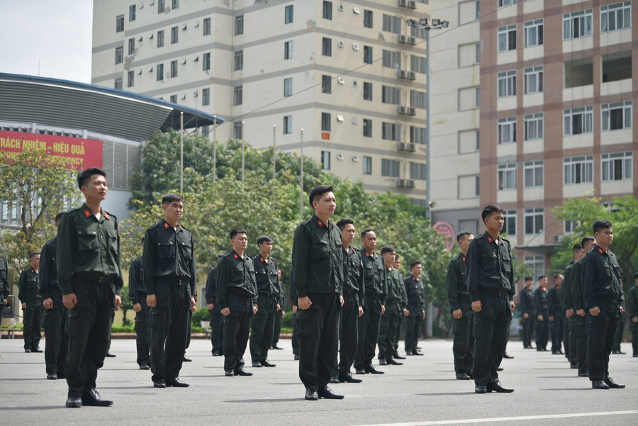 Lực lượng đặc nhiệm đã phối hợp nhuần nhuyễn các mũi tấn công, triển khai đội hình nhanh chóng, trấn áp thành công đối tượng và giải cứu con tin.