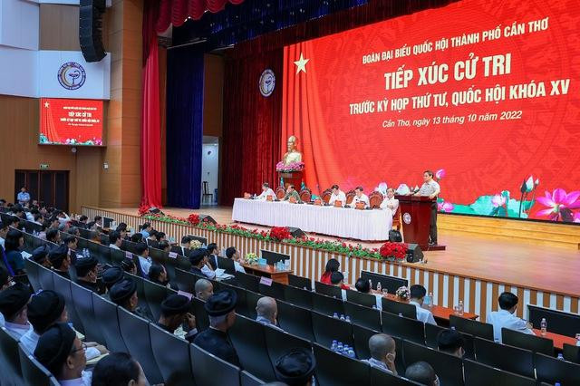 Quang cảnh Hội nghị tiếp xúc cử tri của Đoàn đại biểu Quốc hội TP. Cần Thơ - Ảnh: VGP/Nhật Bắc. Quang cảnh Hội nghị tiếp xúc cử tri của Đoàn đại biểu Quốc hội TP. Cần Thơ - Ảnh: VGP/Nhật Bắc.