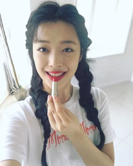 Kieu nu Han ro mot de toc ngoi giua - Anh 14