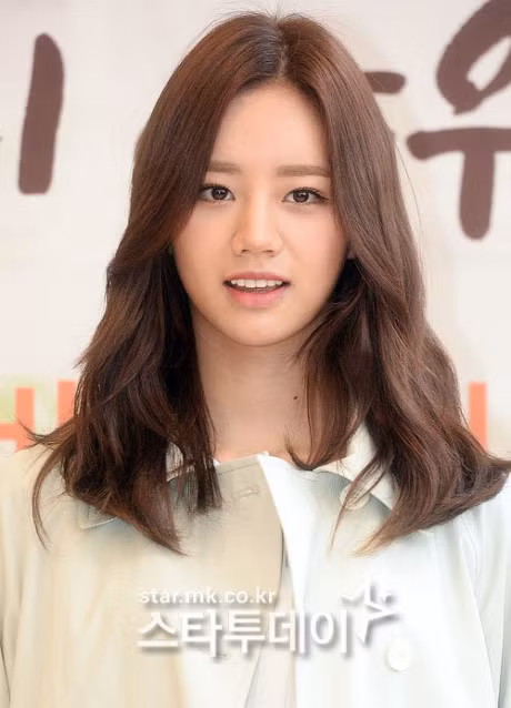 Kieu nu Han ro mot de toc ngoi giua - Anh 7