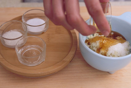 Mướp hấp miến đơn giản, lạ miệng mà ngon - Ảnh 1 Muop hap mien don gian, la mieng ma ngon - Anh 1