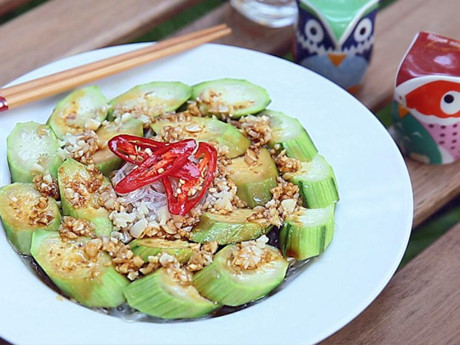 Mướp hấp miến đơn giản, lạ miệng mà ngon - Ảnh 8 Muop hap mien don gian, la mieng ma ngon - Anh 8