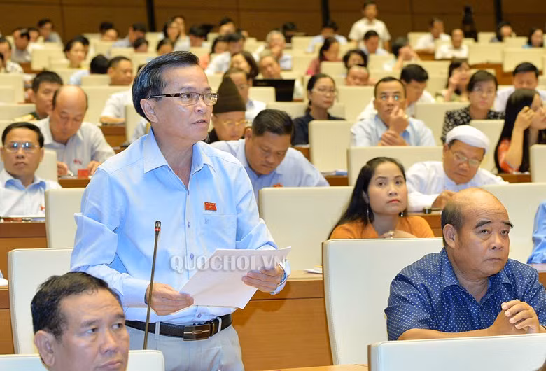 Đại biểu Võ Đình Tín: Việc mở rộng các hình thức tố cáo cũng cần các điều kiện về nhân lực, cơ sở vật chất, kỹ thuật để xác minh kết luận đối với đơn tố cáo