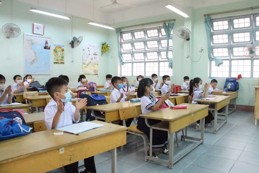 Các em học sinh Trường Tiểu học Lê Hồng Phong.