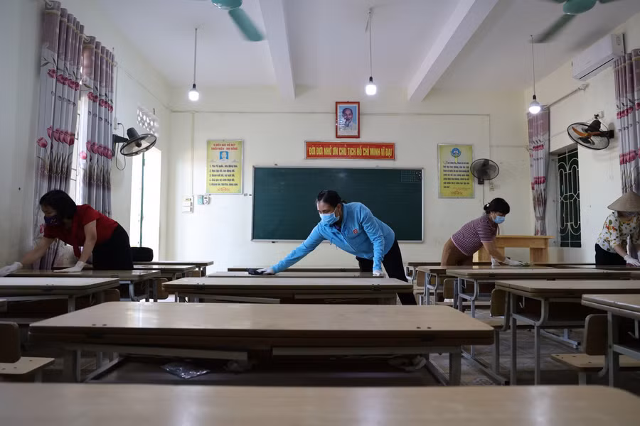 Nhiều trường học tại Hà Nội chuẩn bị kỹ để đón học sinh trở lại ngày 8/11 ảnh 6