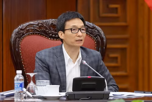 Phó Thủ tướng Vũ Đức Đam phát biểu tại cuộc họp