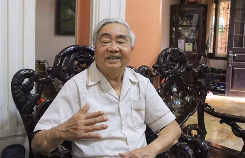 GS.VS Phạm Minh Hạc