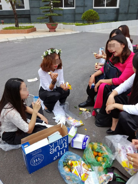 Hậu trường kinh hoàng ít biết sau những bức ảnh kỷ yếu - Ảnh 3 Hau truong kinh hoang it biet sau nhung buc anh ky yeu - Anh 3