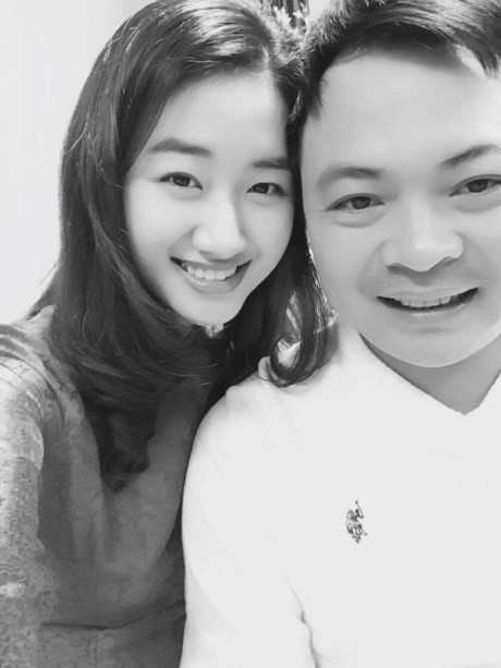 Loạt ảnh hẹn hò lãng mạn trước đám cưới của Hoa hậu Thu Ngân và chồng đại gia - Ảnh 4 Loat anh hen ho lang man truoc dam cuoi cua Hoa hau Thu Ngan va chong dai gia - Anh 4