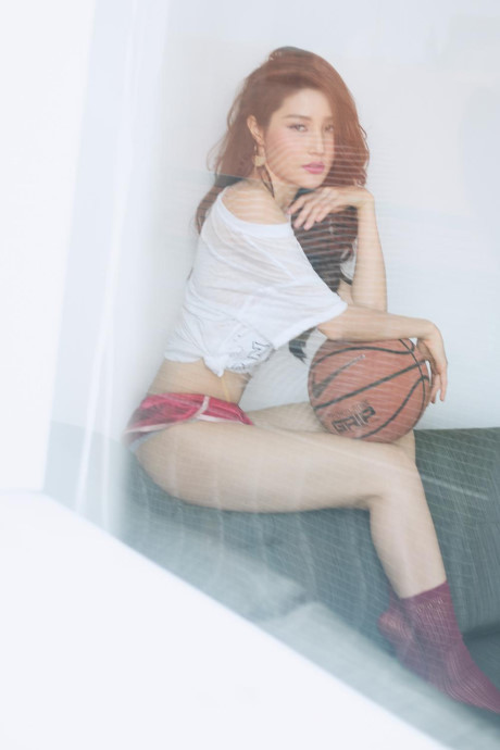 Chùm ảnh Diễm My 9X sexy hết cỡ với trang phục Chum anh Diem My 9X sexy het co voi trang phuc